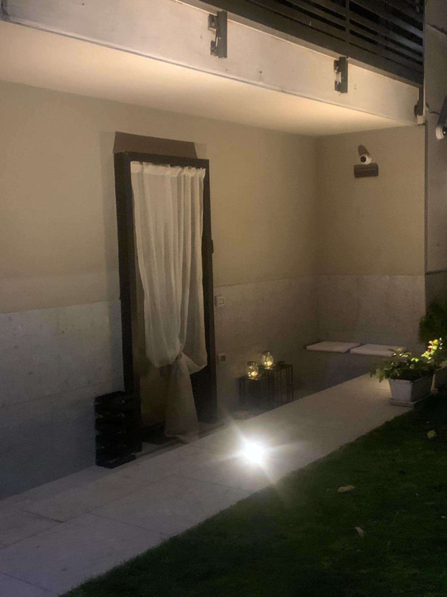 Papero Rosso Daire Rozzano Dış mekan fotoğraf
